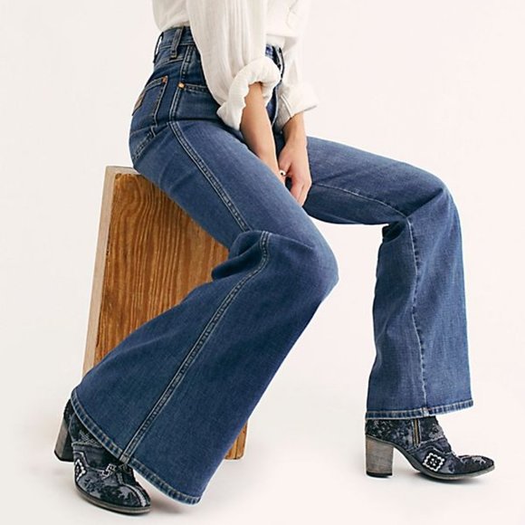 Free People Denim - Free People Wrangler Fly High Flare Jeans Size 31